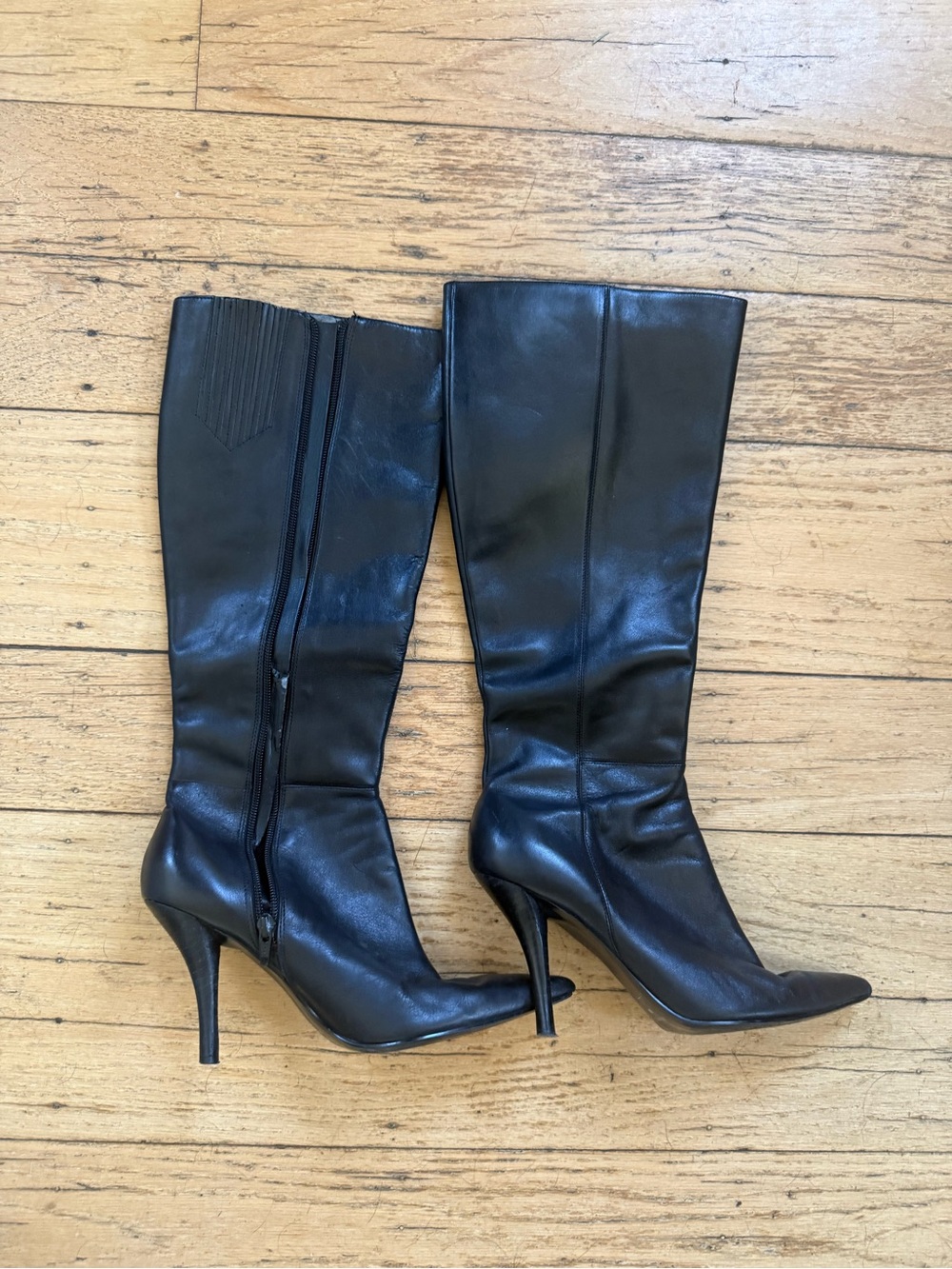 Nine West Black Leather Knee-High Stiletto Boots Size 8